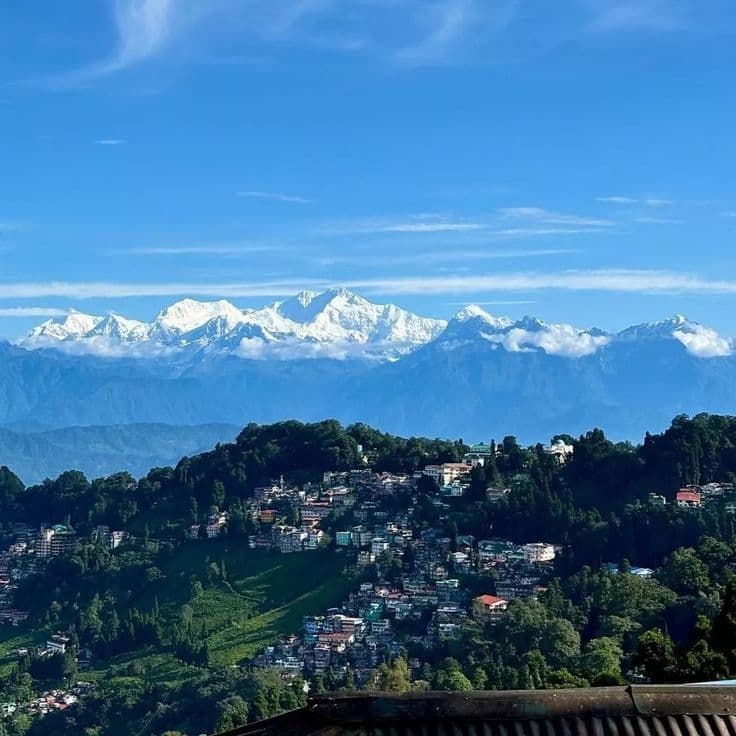 Experience Sikkim & Darjeeling